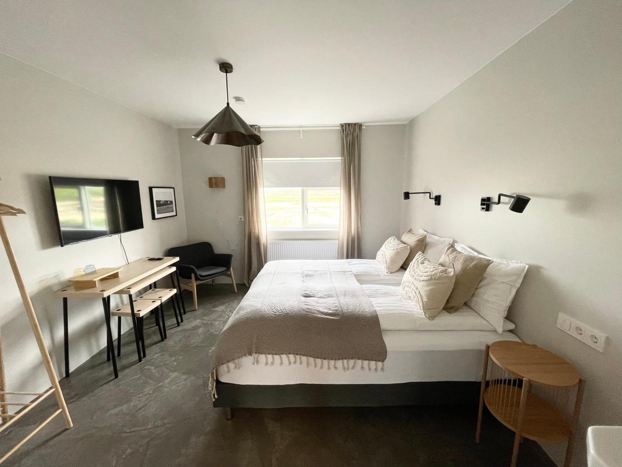 Lindarholl Guesthouse Stori-Bakki Dış mekan fotoğraf