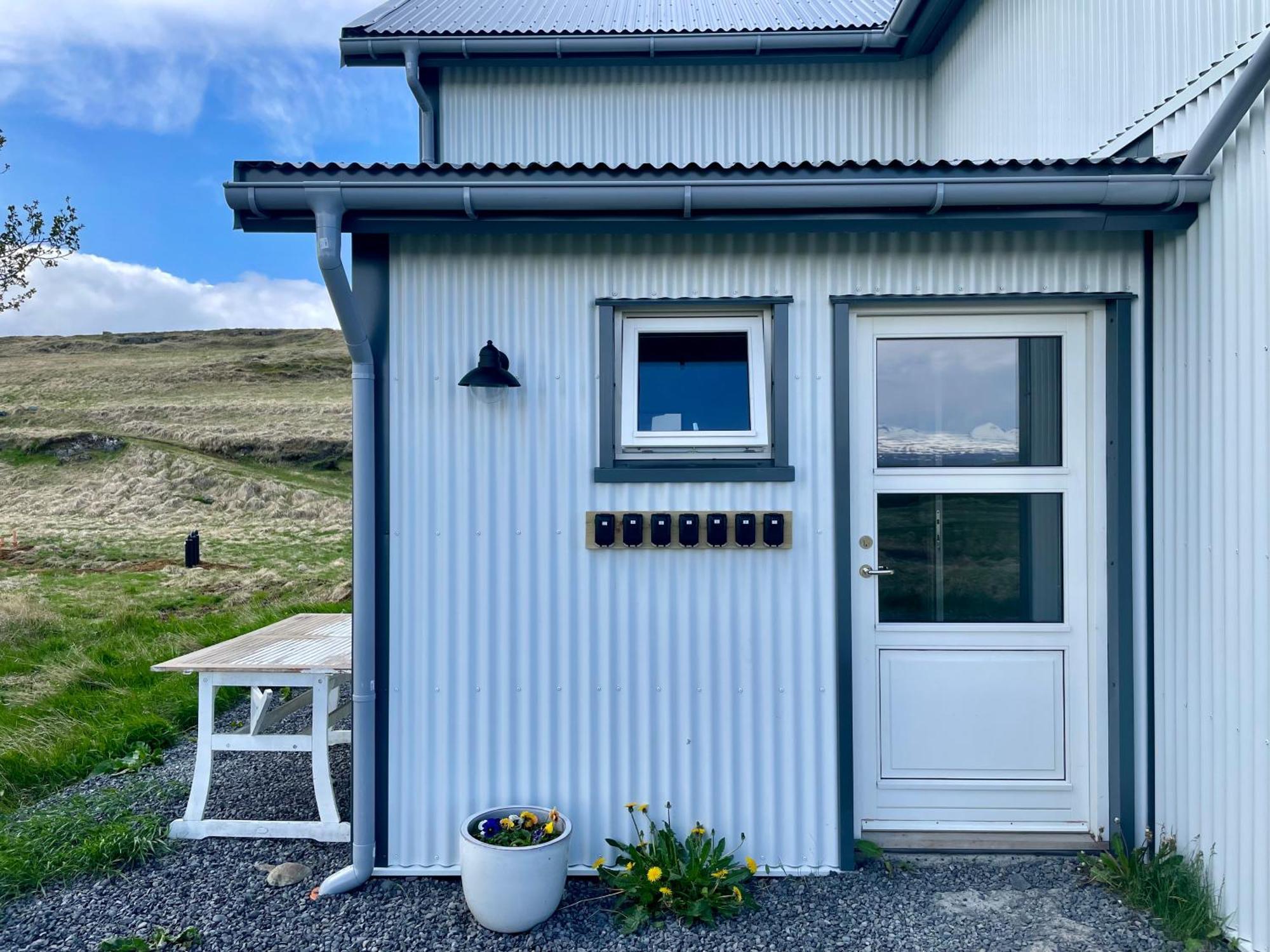 Lindarholl Guesthouse Stori-Bakki Dış mekan fotoğraf